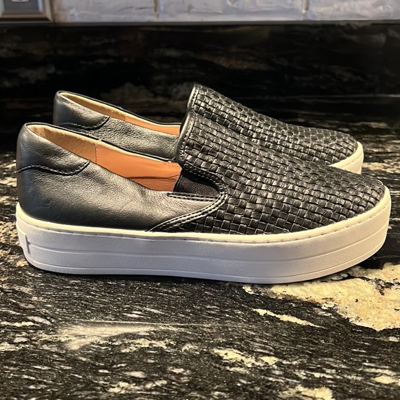 NWOB J/Slides Leather Slip On Sneaker - Picture 11 of 17